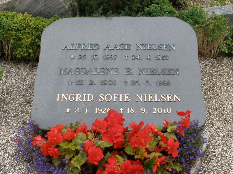 Magdalene E. Nielsen.JPG